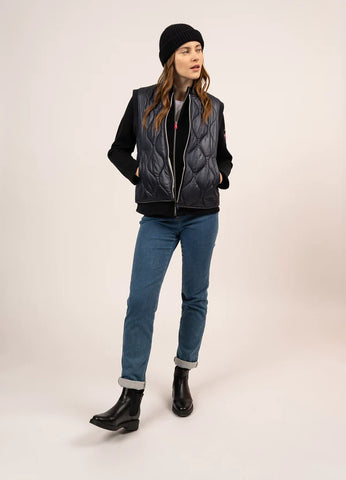 MAELIE Navy Quilted Vest - The Perfect Provenance