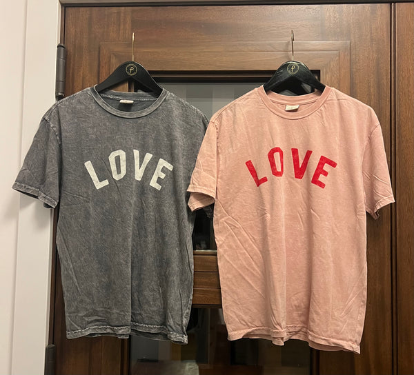 LOVE Mineral Washed Graphic Cotton Tee  in Soft Pink or Gray - The Perfect Provenance