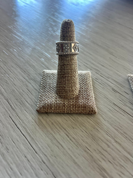 Ring Display Stand Burlap
