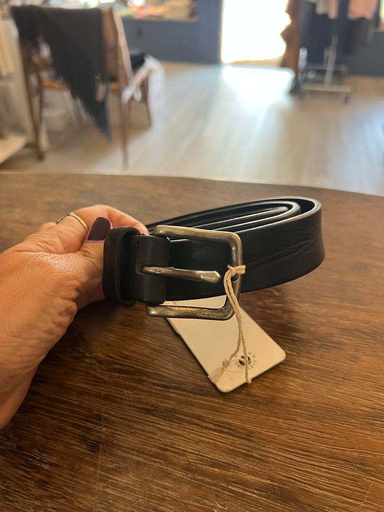 Men's Leather Belt in Black or Brown Suede by Hartford Paris - The Perfect Provenance