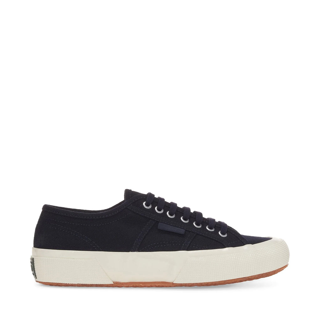 2750 OG Men's in Black/White by Superga – The Perfect Provenance