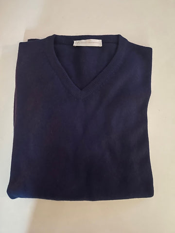 Italian Cashmere V-Neck in Neptune Navy by The Perfect Provenance Luxury Cashmere Collection